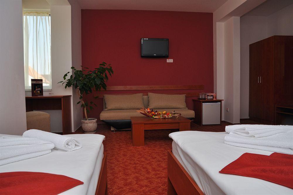 Hotel Alexis Cluj-Napoca Eksteriør billede